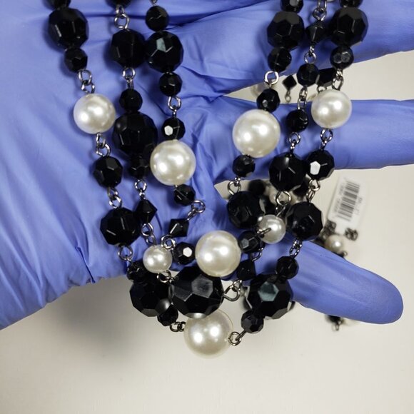 Stylish Multi-Layer Black and Off-White color Beaded Necklace - Elegant Women - Picture 4 of 9